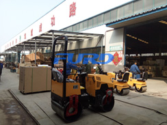 今日福瑞得微動(dòng)態(tài)--福瑞得機(jī)械小型壓路機(jī)發(fā)往北京、福建等地